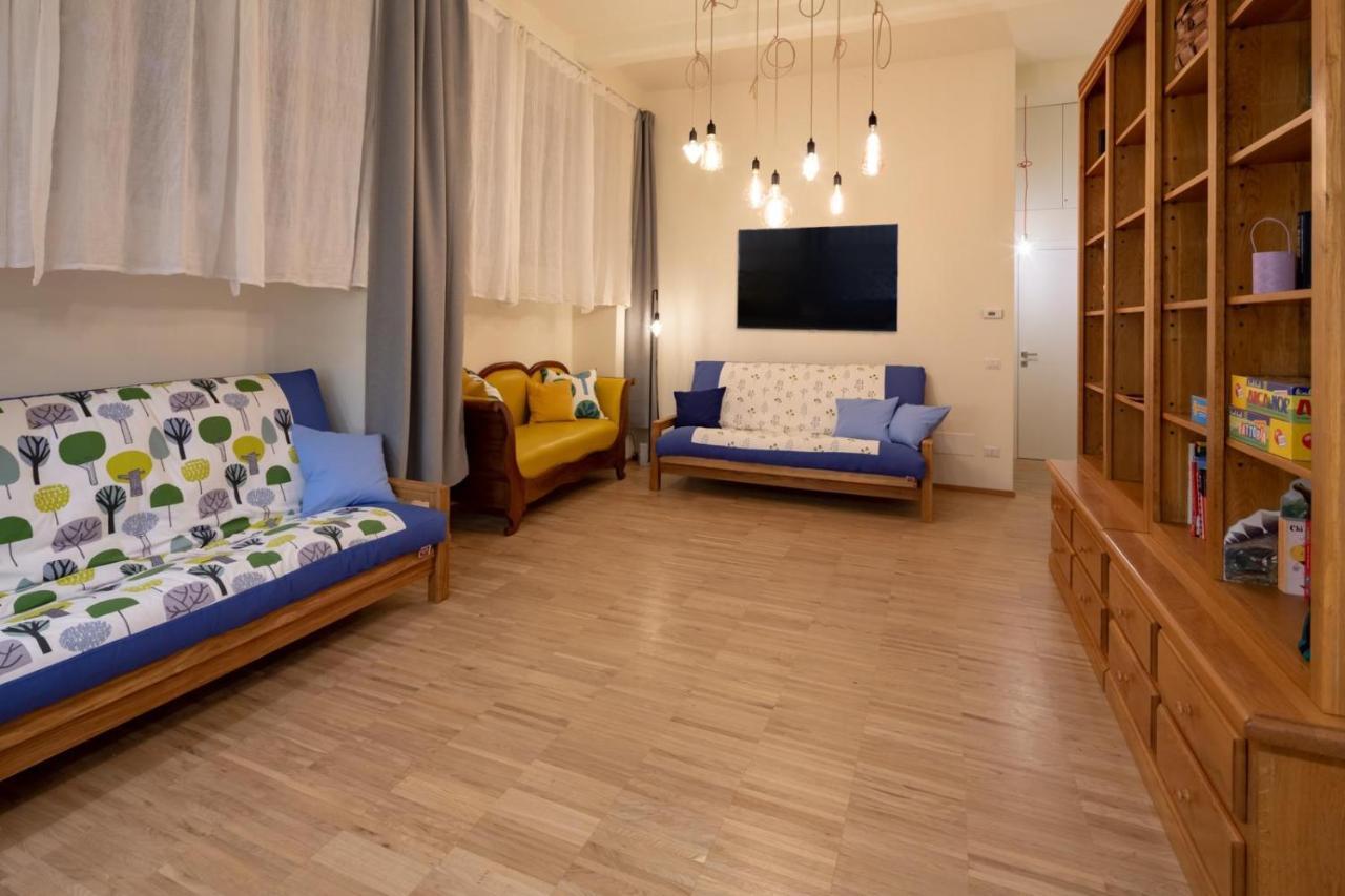 La Casa Colorata - Flats In Milan - Bocconi Apartment ภายนอก รูปภาพ