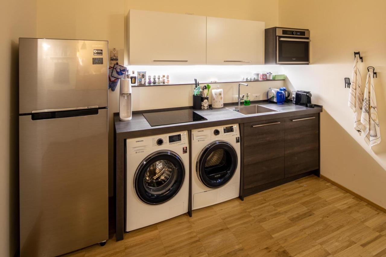 La Casa Colorata - Flats In Milan - Bocconi Apartment ภายนอก รูปภาพ