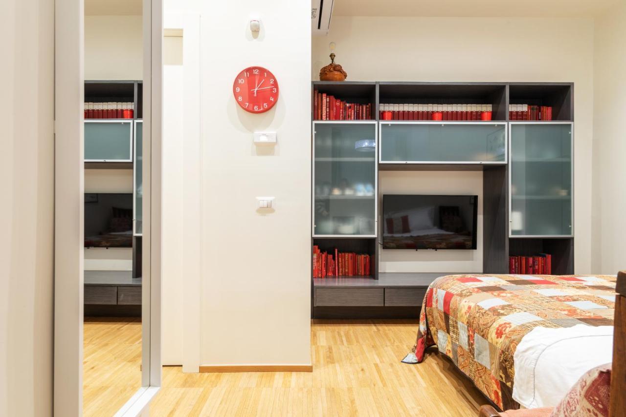 La Casa Colorata - Flats In Milan - Bocconi Apartment ภายนอก รูปภาพ