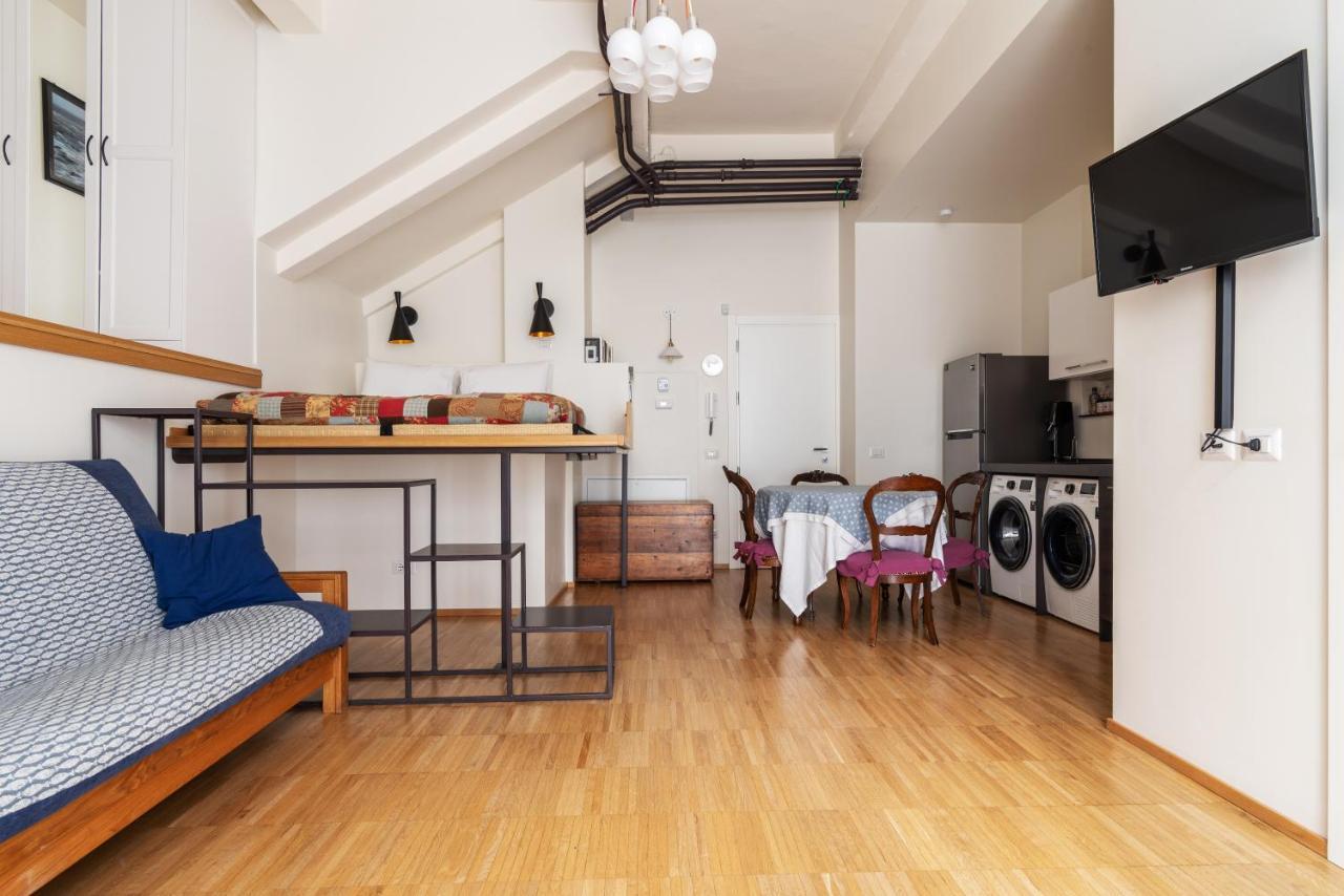 La Casa Colorata - Flats In Milan - Bocconi Apartment ภายนอก รูปภาพ